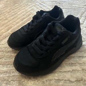 Boys puma sneakers